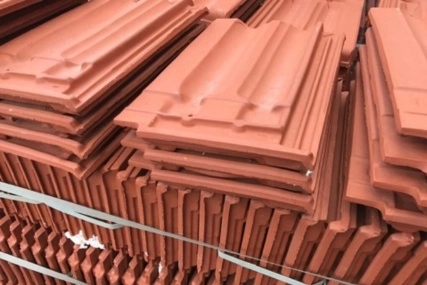 https://s3.vistaartrade.com/vistaartrade/media/products/2022/02/27/CLay_Tiles_3.webp