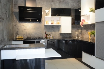https://s3.vistaartrade.com/vistaartrade/media/products/2022/02/28/Modular_Kitchen.webp