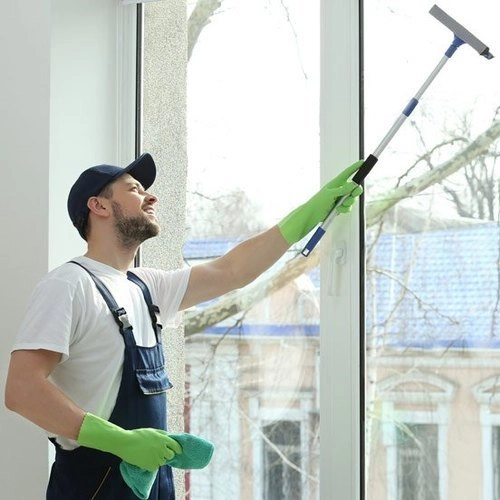KHEMS	Window Cleaning