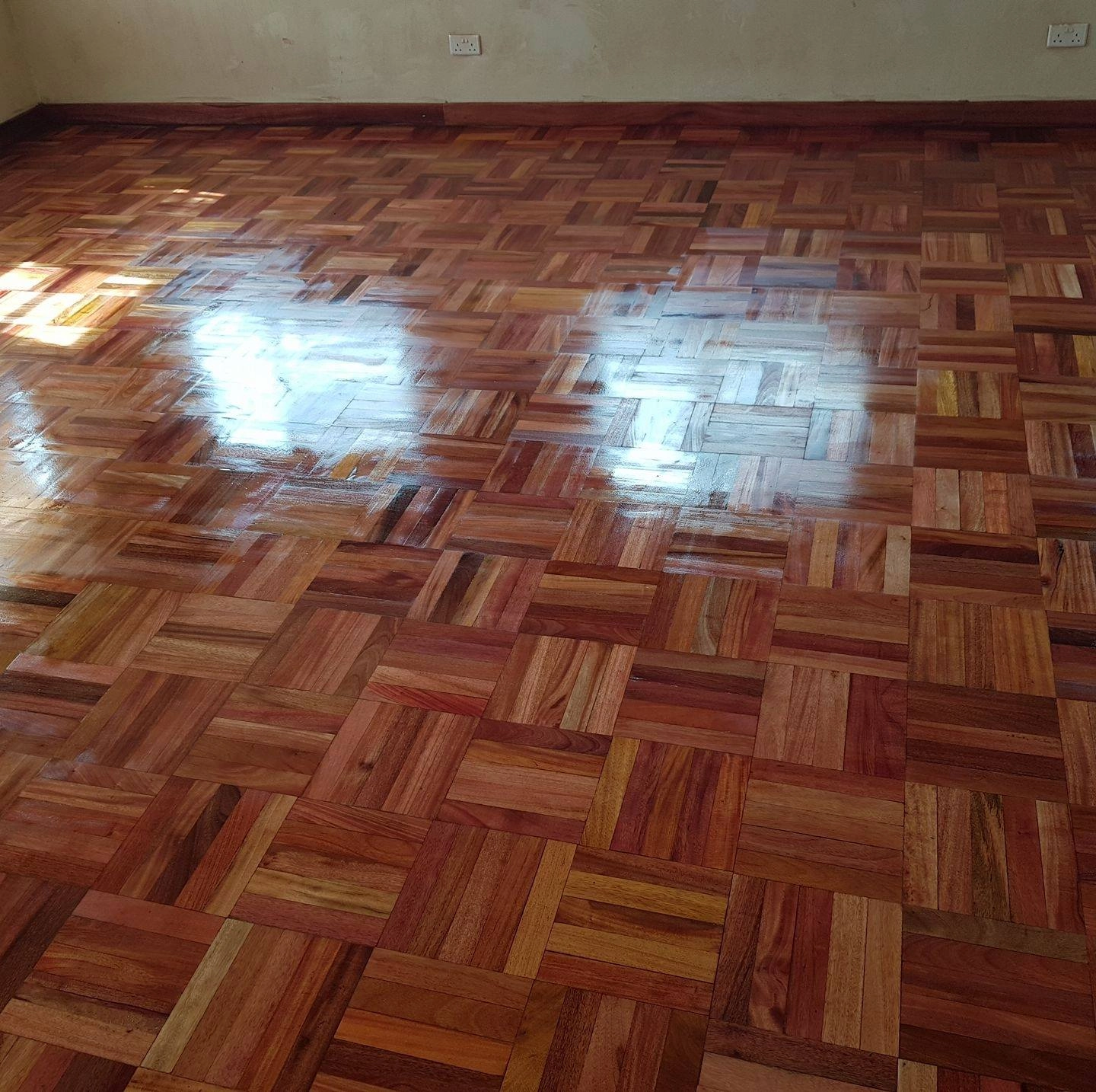 Parquet and Laminate Flooring