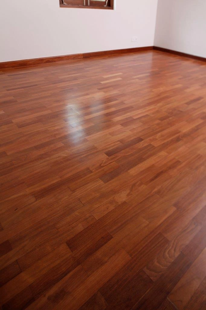 https://s3.vistaartrade.com/vistaartrade/media/products/2023/04/30/wooden_floorings.webp