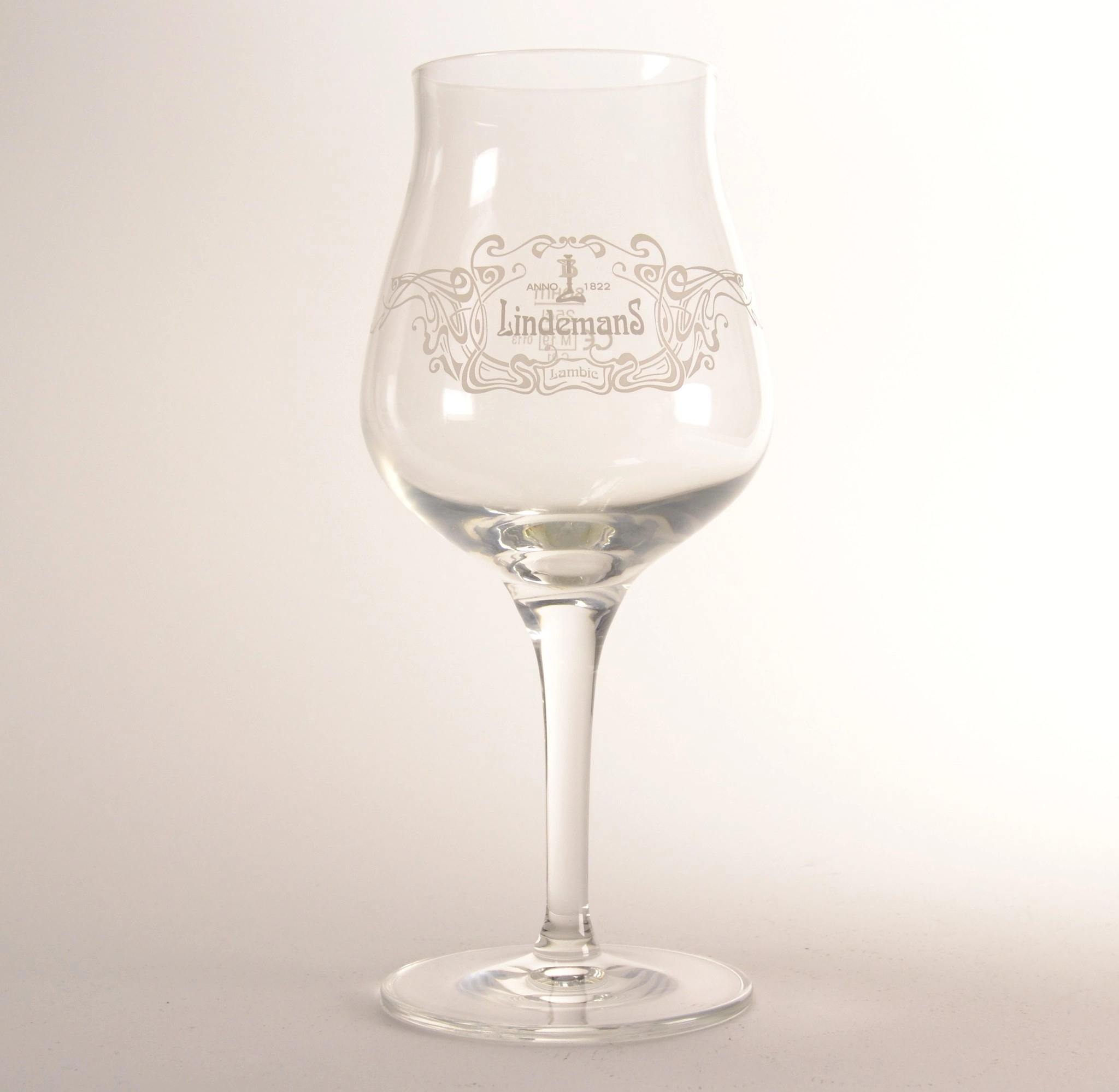 Luminarc	Q9882	VERRE A PIED 350 MINERAL LINDEMAN`S