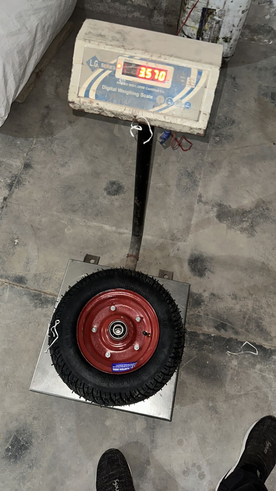 Hand Wheelbarrow Gada Tyre Heavy