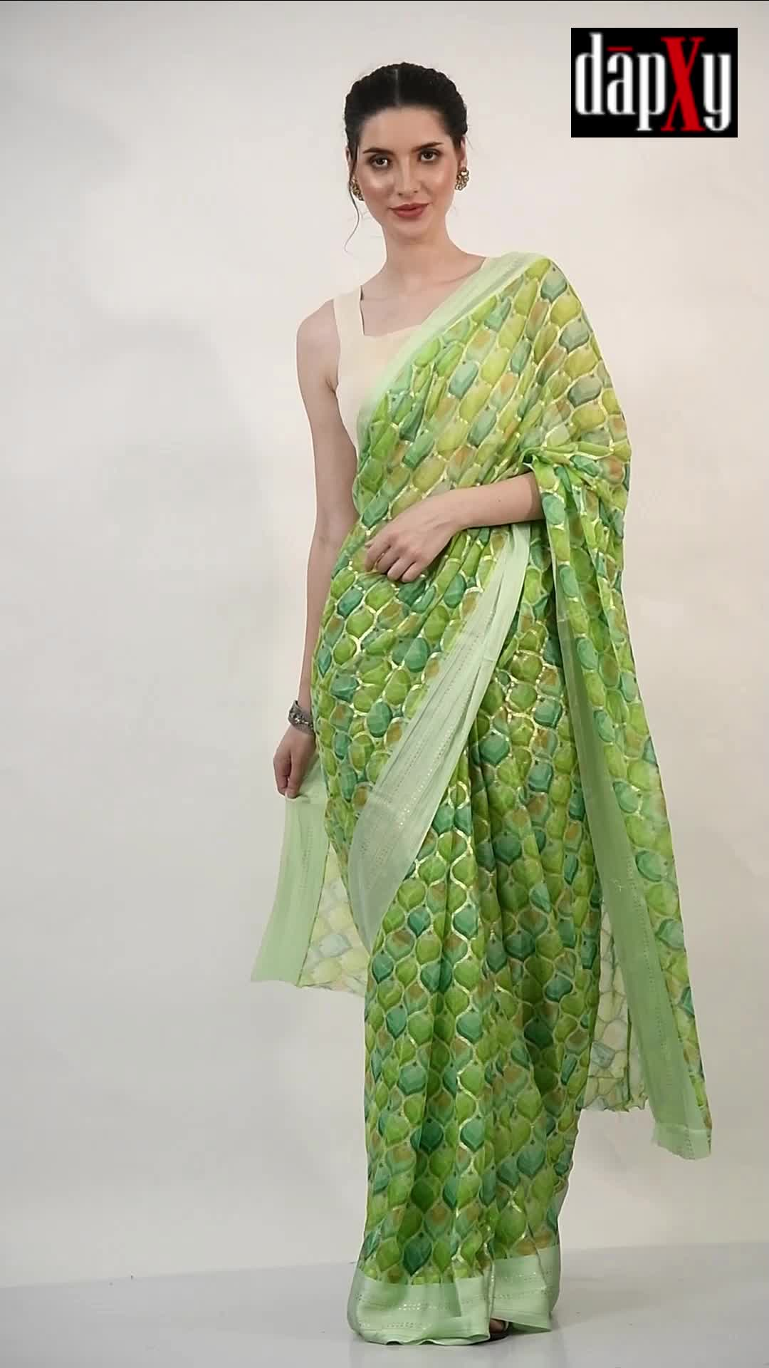 Dapxy Green Dual Tone Printed Georgette Saree With Blouse Piece For Women (Ds-65)