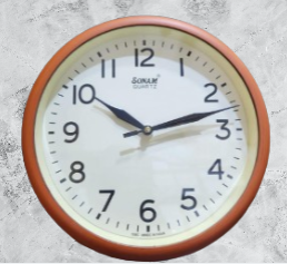 Simple Circle Shaped Wall Clock