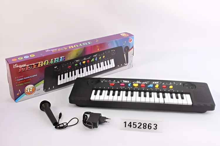 Chengji 37-Key Piano - Wire/Battery Operated Multi-Function Toy