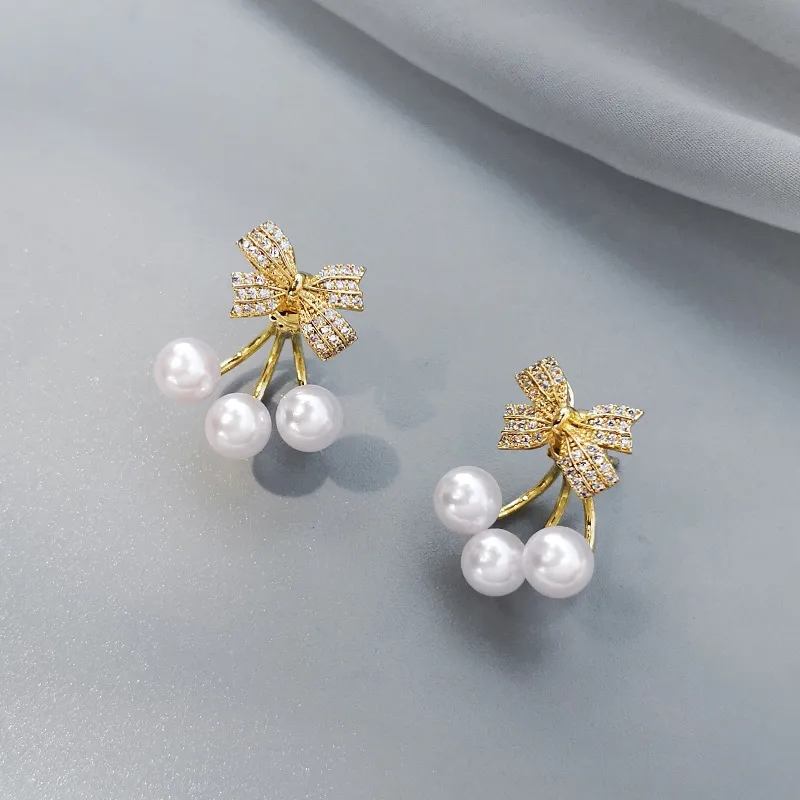 Korean Pearl Earing