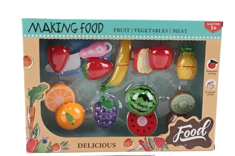 Fruit Cutting Set: Knife & 8 Pieces