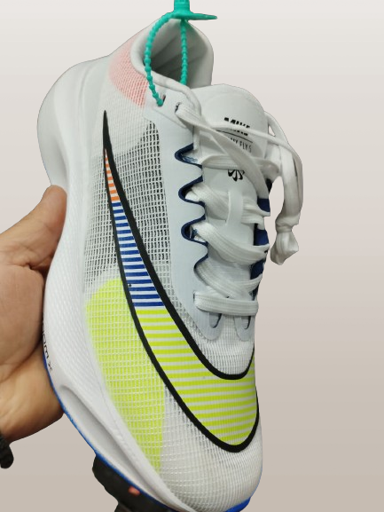 Men's lightweight breathable running shoes,