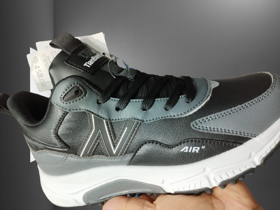 Mid-Top Lace-Up Casual Shoes