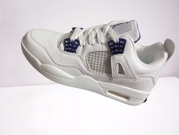 Non Mettalic Sneakers Shoes For Men