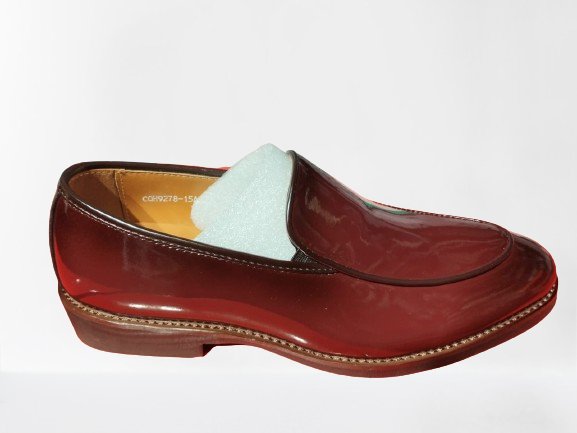 Men Classic leather  Footwear