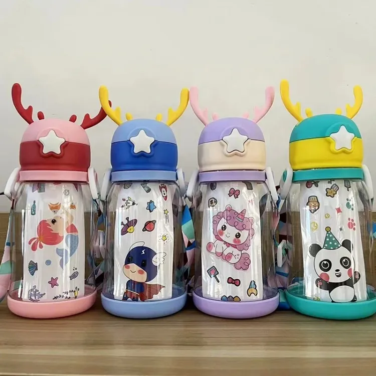 Deer Horn Plastic Portable Water Bottles for Kids-600ml