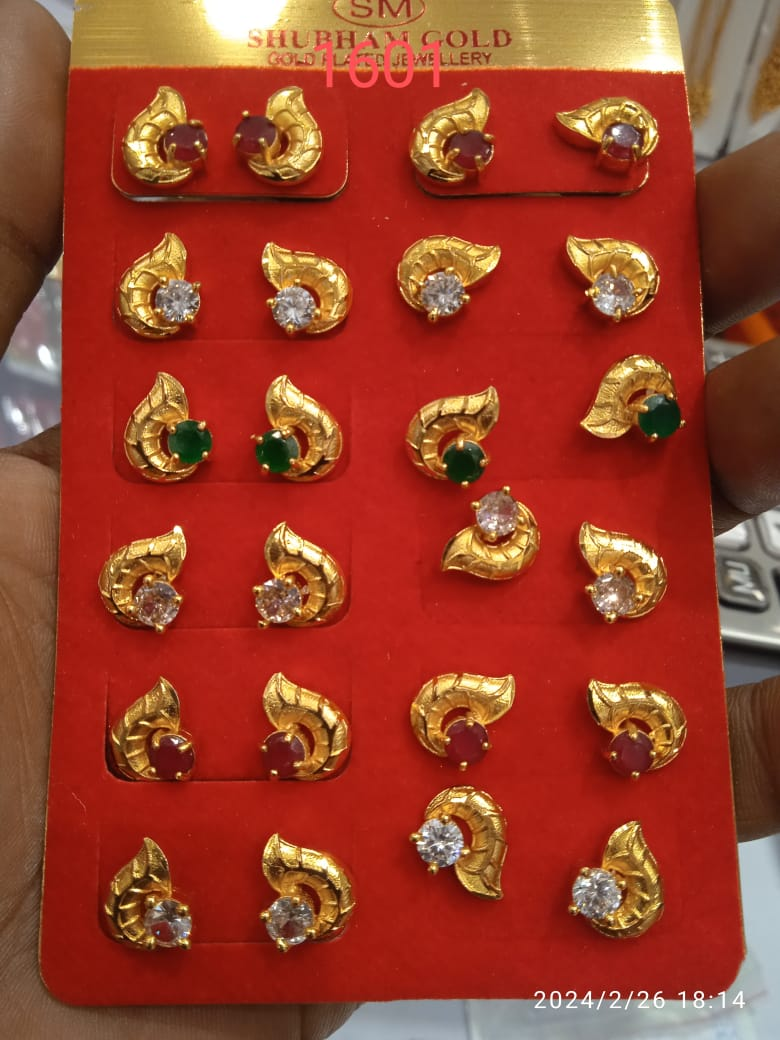 Gold Plated New Design Casual Earring