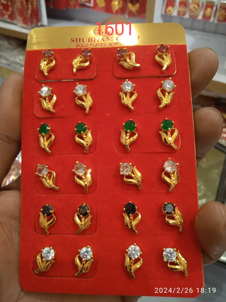 Gold Plated Ear Top For Women