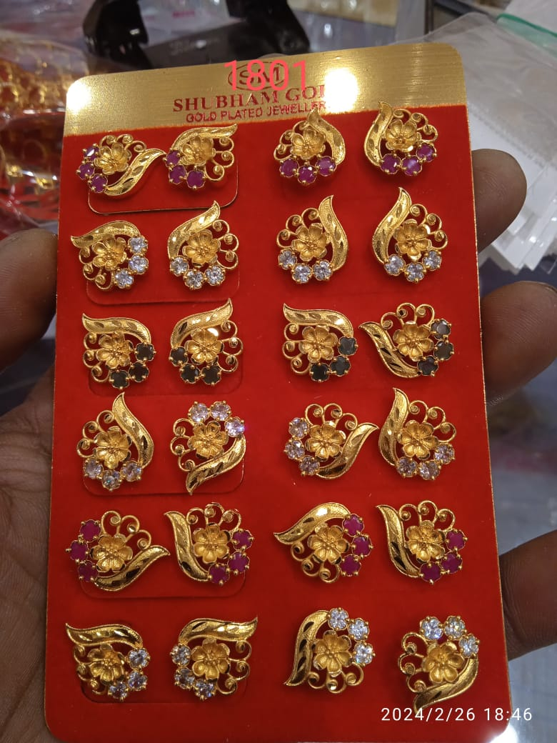 Gold Plated Earrings tops design for ladies