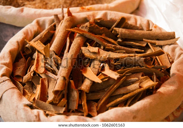 Organic Cinnamon Sticks(Dalchini)