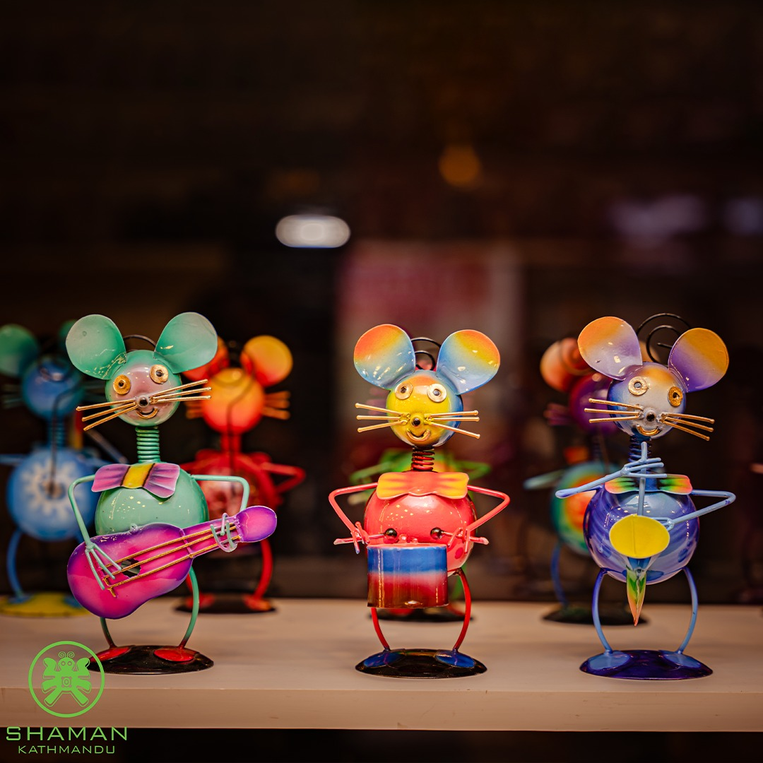 Violin-Playing Decoration Metal Mouse Statues