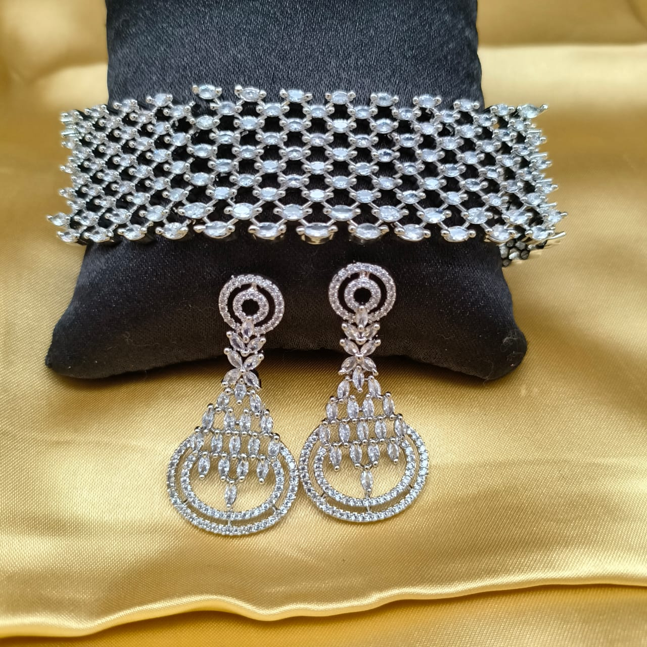 American Diamond Necklace and Earing Set in Silver Big Size